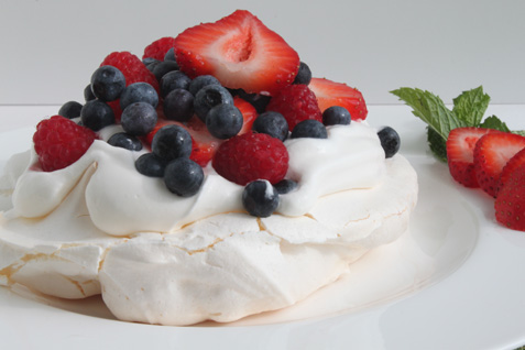 Berry Pavlova*