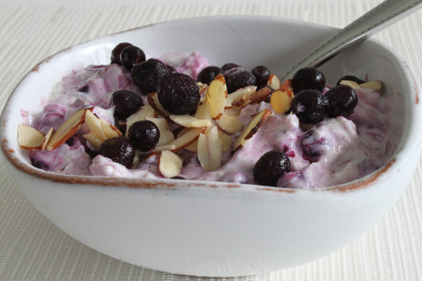 Blueberries, Crunch and Cream*