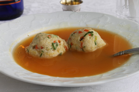 Kid Magnet Chicken Soup With Matzah Balls*